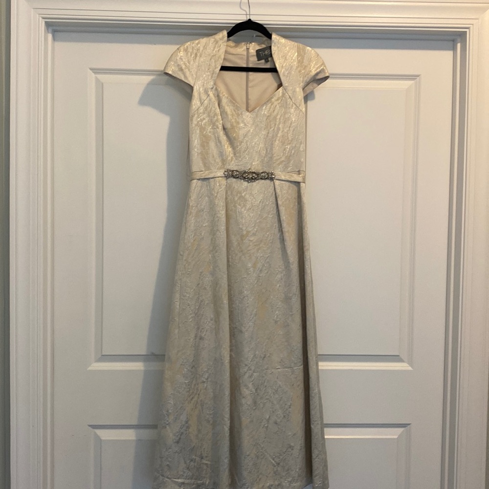 Gold White Theia Dress Size 4